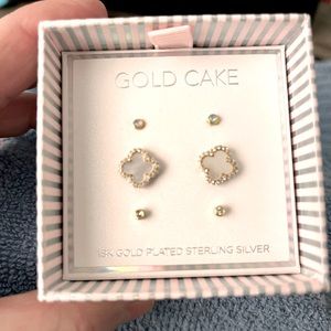 Set of 3 Gold Cake earrings. NWT